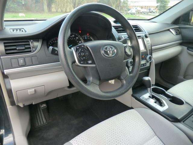 Toyota Camry 2014 photo 14
